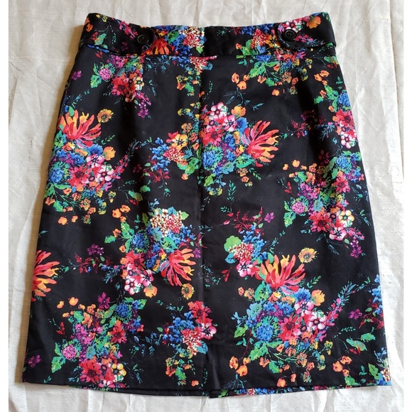 Laundry by Shelli Segal black floral skirt - Picture 6 of 6